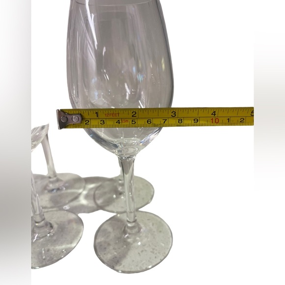 Set of 6 - Polycarbonate- white wine glasses - Picture 2 of 4